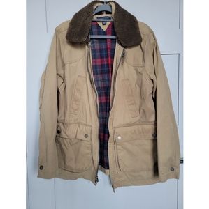 Tommy Hilfiger Men's Bomber jacket -- Tan (Small)